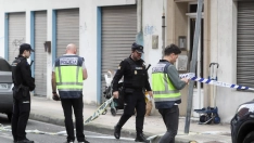Policías acordonan la zona tras una reyerta. Carlos Castro / Europa Press