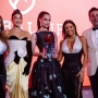 Eva Longoria deslumbra en la Global Gift Gala de Cannes junto a Sofía Carson y Jacqueline Fernández: "Detrás de cada proyecto hay historias reales, familias y esperanza reales"