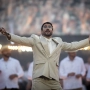 Bad Bunny durante su concierto en el Estadi Olímpic Lluís Companys (Europapress)