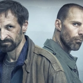 Hablamos con José Manuel Poga y Julián Villagrán, protagonistas de '33 días' que la definen como "relación tóxica animal" y "un viaje a la supervivencia"