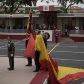 EuropaPress 7560193 bandera descuelga mastil izado acto central conmemorativo dia fuerzas
