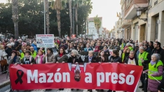 Decenas de personas durante una nueva manifestación con el lema 'Mazón a presó'. Jorge Gil / Europa Press