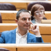 EuropaPress 7221688 senador psoe juan lobato sesion plenaria extraordinaria senadoa 15 enero