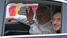El Papa León XIV junto al cardenal y arzobispo de Madrid, José Cobo. Óscar Ortiz / Europa Press