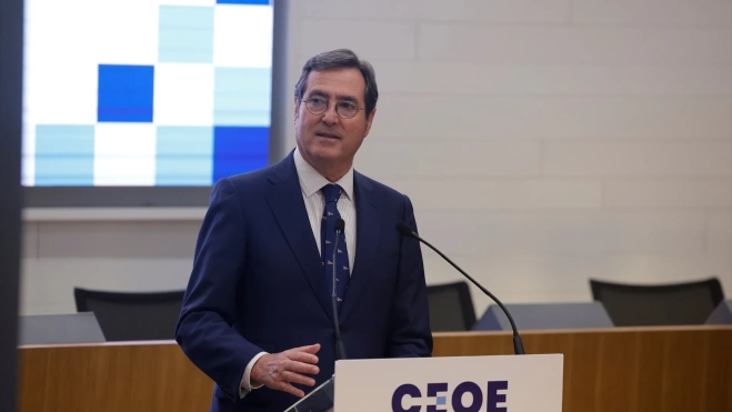 El presidente de la CEOE, Antonio Garamendi, durante el Encuentro Empresarial ‘Todos contamos. Absentismo x IT: un problema de país’, en la sede de la CEOE. Jesús Hellín / Europa Press El presidente de la CEOE, Antonio Garamendi, durante el Encuentro Empresarial ‘Todos contamos. Absentismo x IT: un problema de país’, en la sede de la CEOE. Jesús Hellín / Europa Press