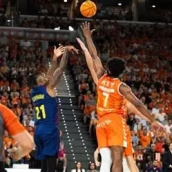 Will Clyburn tirando el triple del empate. (Fuente: Eurohoops)