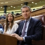 El presidente del PP, Alberto Núñez Feijóo, y la portavoz del PP en el Congreso, Ester Muñoz, durante una sesión de control al Gobierno. Marta Fernández / Europa Press