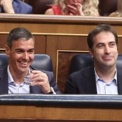 El presidente del Gobierno, Pedro Sánchez, y el vicepresidente primero y ministro de Economía, Comercio y Empresa, Carlos Cuerpo.  Eduardo Parra / Europa Press