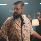 Los 'ladridos' de Manu Sánchez calan a la audiencia: 'El Perro Andaluz' triunfa otro jueves más en La 1