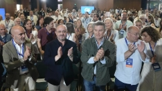 El presidente del PP en Cataluña, Alejandro Fernández, y el presidente del PP, Alberto Núñez Feijóo. Fotos PP: Tarek