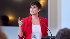 La ministra de Vivienda y Agenda Urbana, Isabel Rodríguez, durante un seminario de la Asociación de Periodistas de Información Económica (APIE). Juanma Serrano / Europa Press