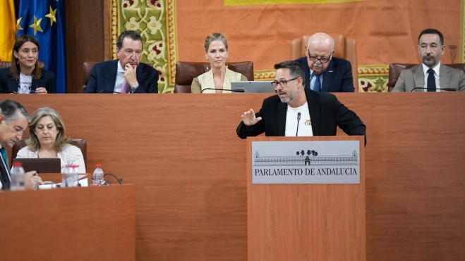 El portavoz de Adelante Andalucía, José Ignacio García, interviene en la segunda jornada del debate de investidura. María José López / Europa Press El portavoz de Adelante Andalucía, José Ignacio García, interviene en la segunda jornada del debate de investidura. María José López / Europa Press