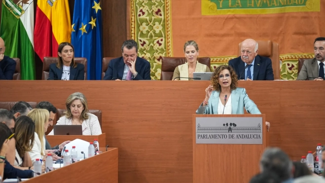 La secretaria general del PSOE-A y portavoz del Grupo Parlamentario socialista, María Jesús Montero, interviene durante la segunda jornada del debate de investidura. María José López / Europa Press La secretaria general del PSOE-A y portavoz del Grupo Parlamentario socialista, María Jesús Montero, interviene durante la segunda jornada del debate de investidura. María José López / Europa Press