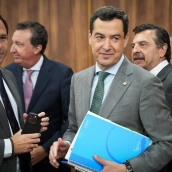 El presidente en funciones de la Junta de Andalucía y candidato del PP a la reelección, Juanma Moreno. María José López / Europa Press