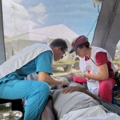Dispositivo de emergencía con una clínica de Cruz Roja Española para atender a los heridos en Venezuela. Fuente: Cruz Roja Española