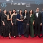 Parte del equipo de 'Los domingos' posa con su premio a Mejor largometraje de ficción por 'Los domingos', en la 31 edición de los Premios José María Forqué, en el Palacio Municipal de IFEMA, a 13 de diciembre de 2025, en Madrid (España)