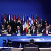 El presidente del Gobierno, Pedro Sánchez, junto al resto de mandatarios participantes en la anterior Cumbre de la OTAN en Países Bajos. Pool Moncloa/Fernando Calvo