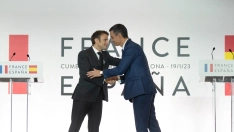 EuropaPress 4934871 presidente francia emmanuel macron presidente gobierno pedro sanchez posan
