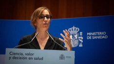 La ministra de Sanidad, Mónica García. Fernando Sánchez / Europa Press