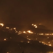 Incendio en el Levante almeriense. / Javier Alonso. Tomado de Diario de Almería Incendio en el Levante almeriense. / Javier Alonso. Tomado de Diario de Almería
